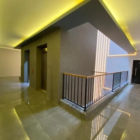 公寓 Luxusapartment 160 M2 Aydemir Park 1 Luxusanlage Zentral Mahmutlar 阿拉尼亚